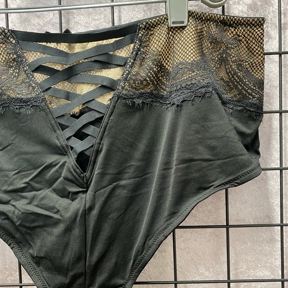 NWT Cacique mid waist cheeky black panty - Picture 5 of 6